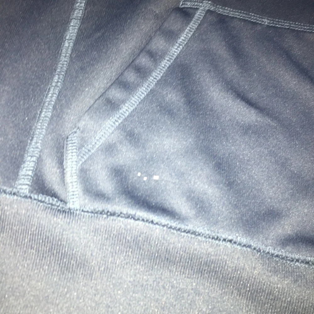 Nike hoodie size M therma fit